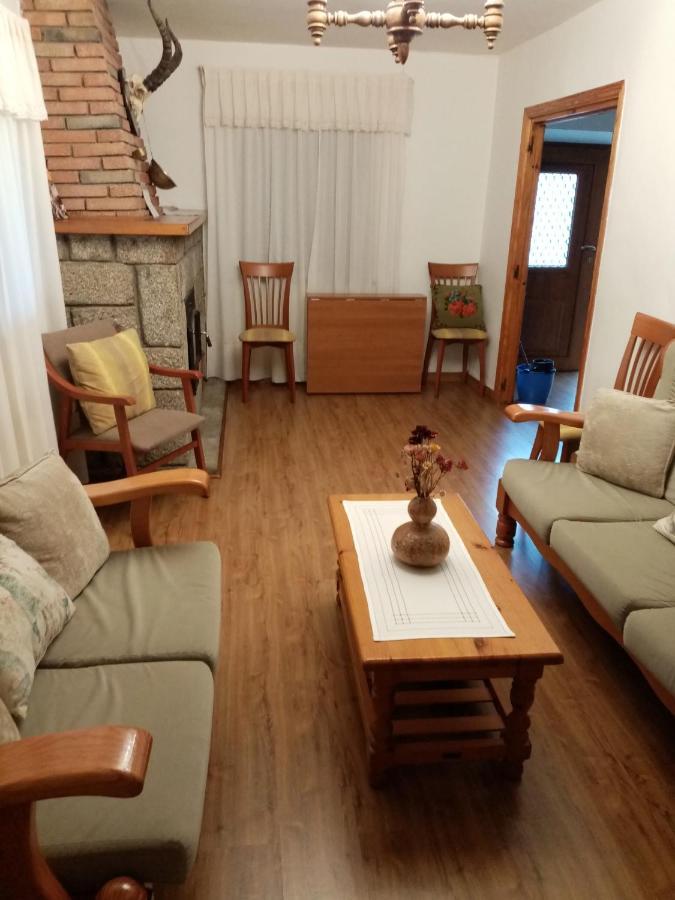 Holiday La Asomailla Country house *